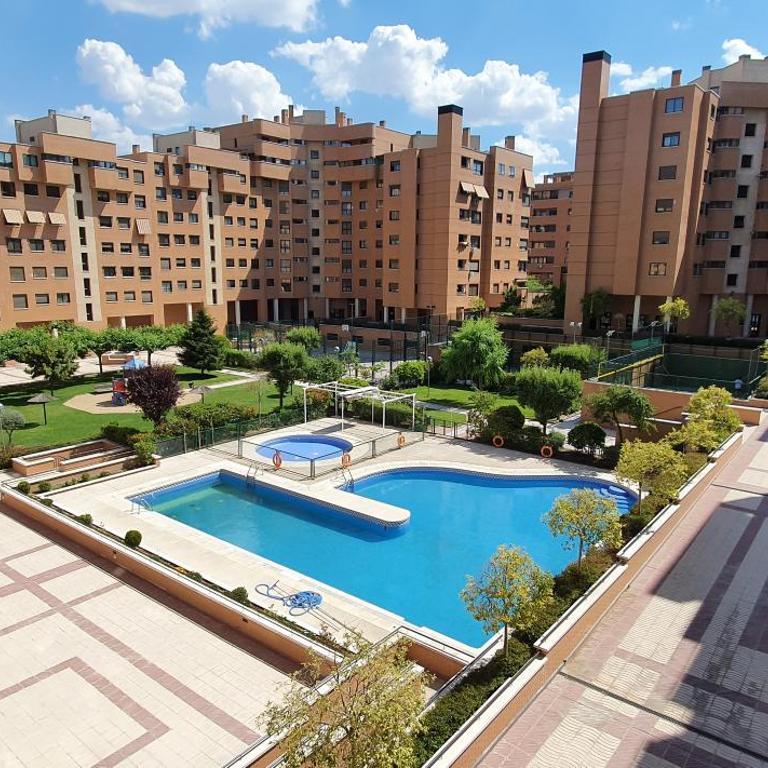 Residencial en Madrid ALQUILER DE CORTA ESTANCIA NO TURISTICO - Two-Bedroom Apartment - 2