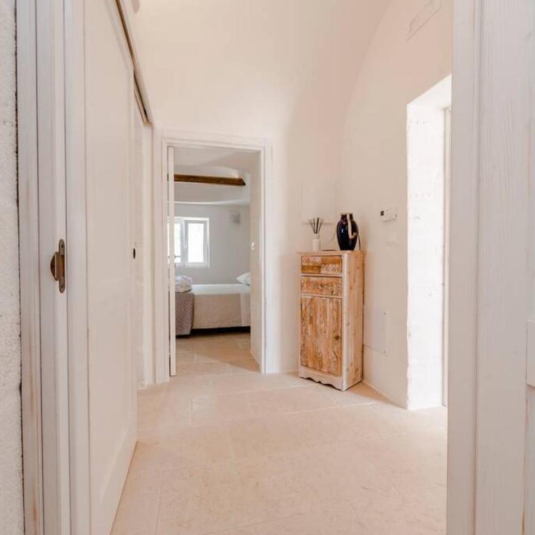 Villa Saracena - Three-Bedroom Villa - 16