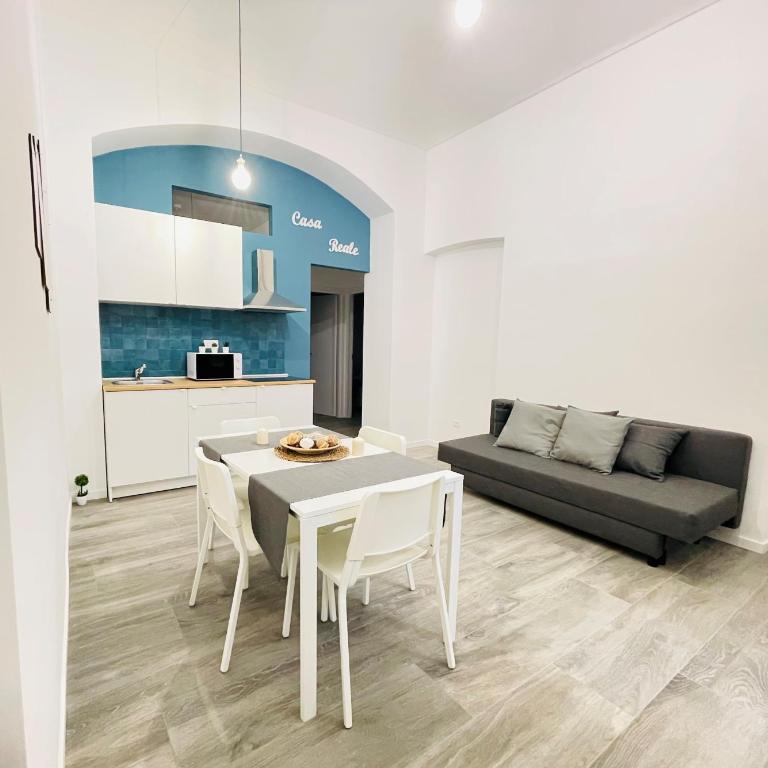 Casa Reale - Two-Bedroom Apartment - 3