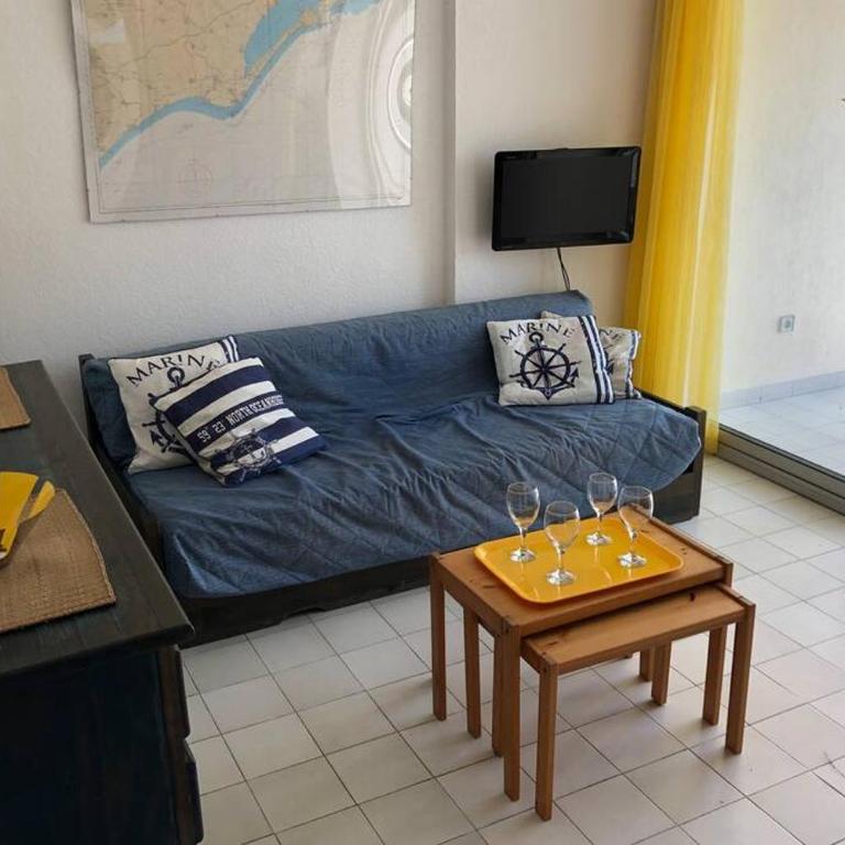 Appartement 3 pièces avec Piscine Face à la plage - Appartement 2 Chambres - 12