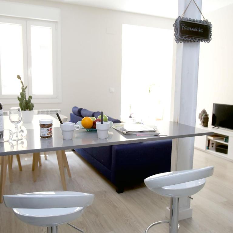 EL RINCON DE LA MERCED 2 Junto Laurel Aire acondicionado By Apartamentos Logrono - Apartamento - 14