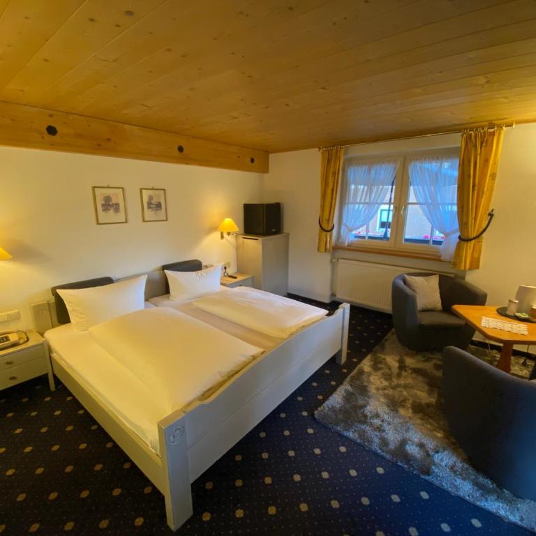 Kur- und Ferienhotel Haser - Standard Doppelzimmer - 2