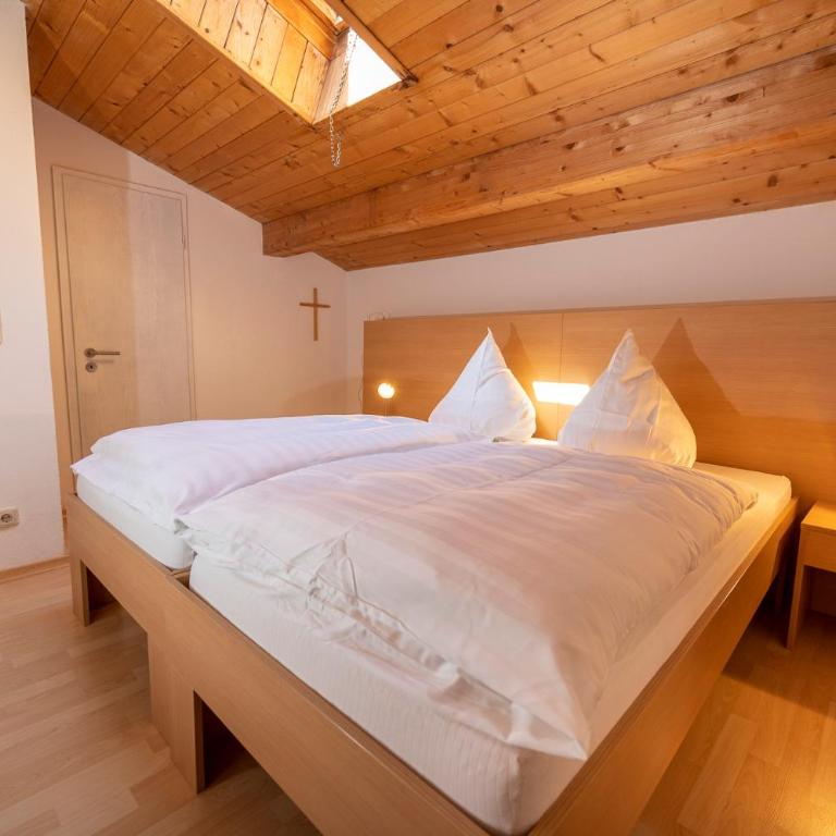 Sportpark Fischen Ferienwohnung - Apartment mit Balkon - 3