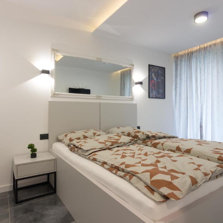 Deluxe Feliciano Apartments - Apartman sa Terasom - 2