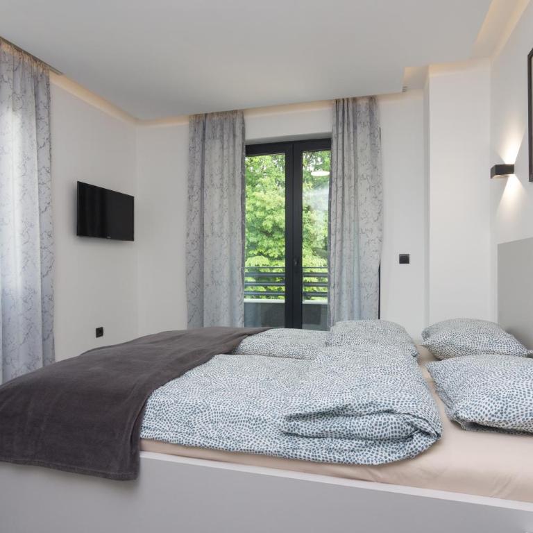 Deluxe Feliciano Apartments - Apartman sa Terasom - 3