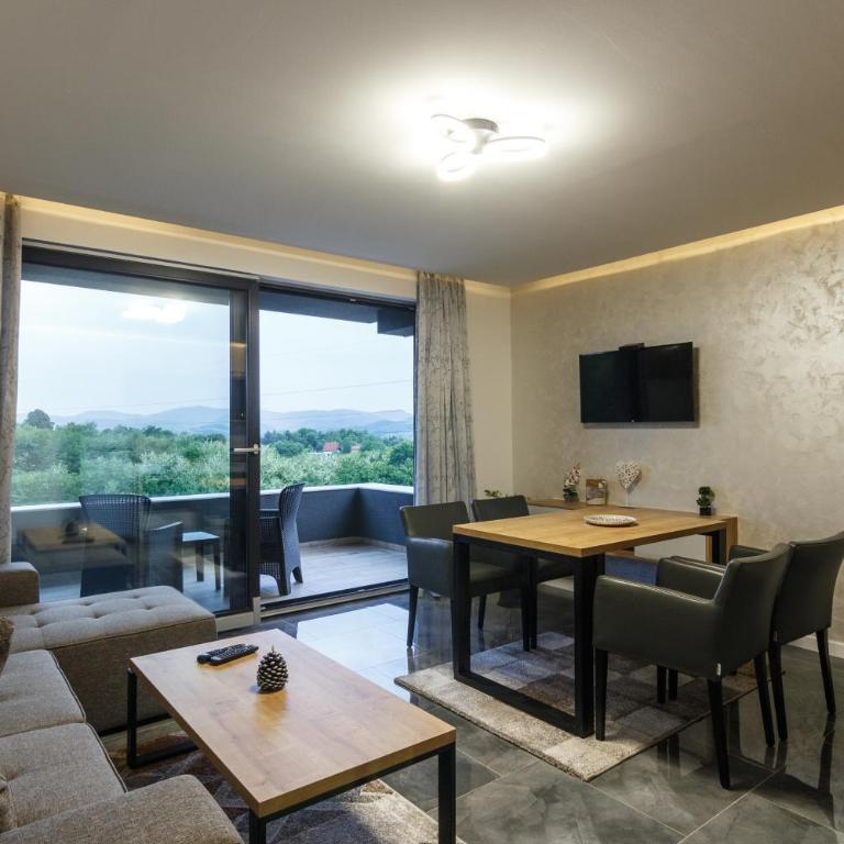 Deluxe Feliciano Apartments - Apartman sa Terasom - 4
