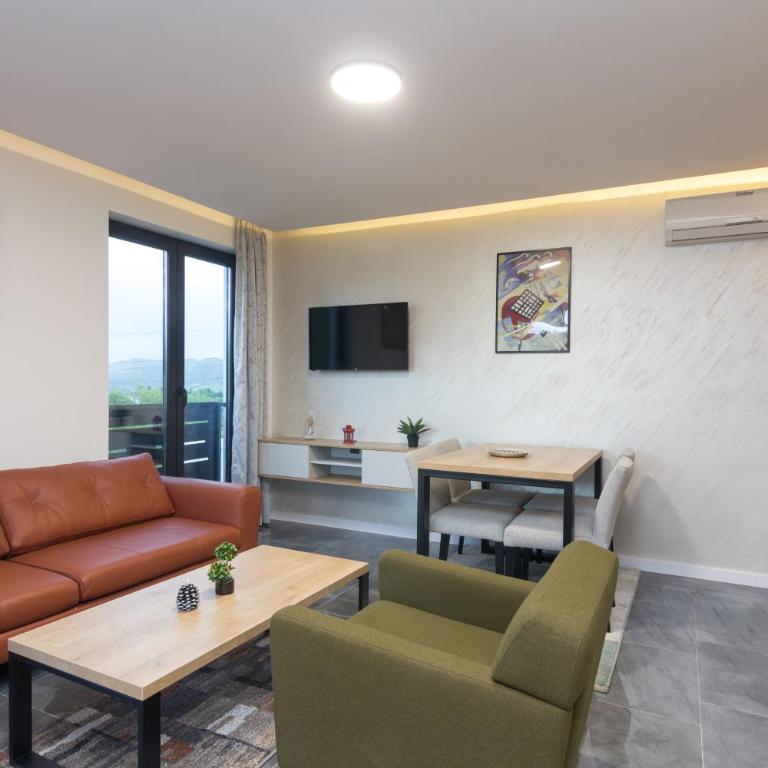 Deluxe Feliciano Apartments - Deluks Apartman - 2