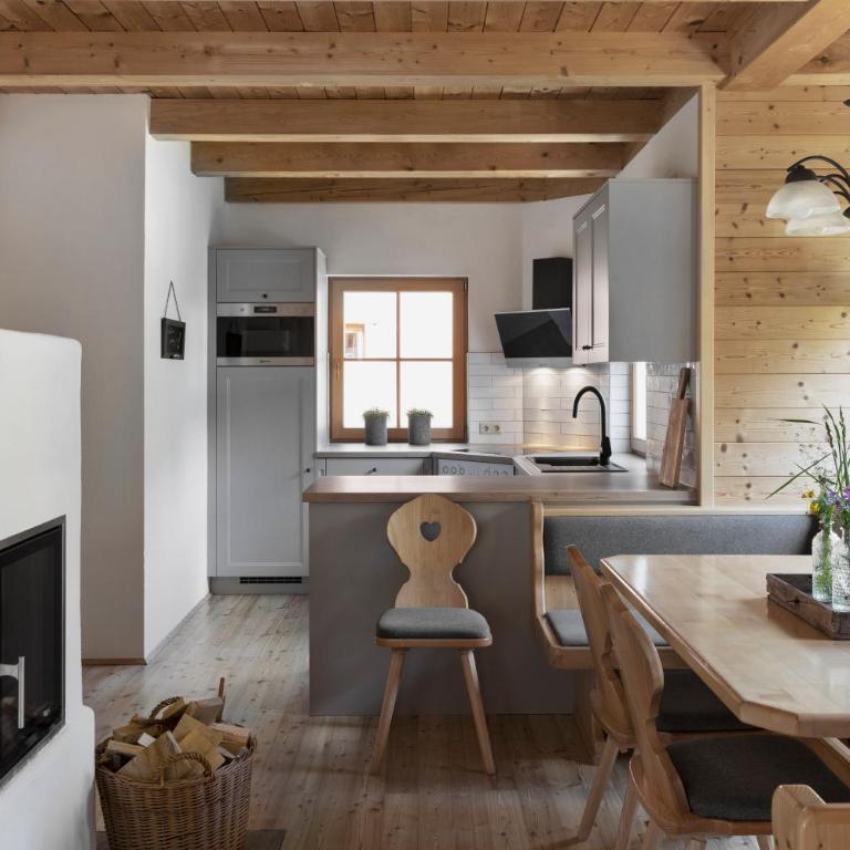 Das Dorf in der Stadt - Exklusives Chalet mit 3 Schlafzimmern und Terrasse A - 10