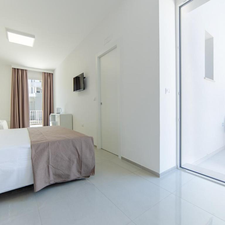 Smart Hotel Ugento - Camera Familiare - 3