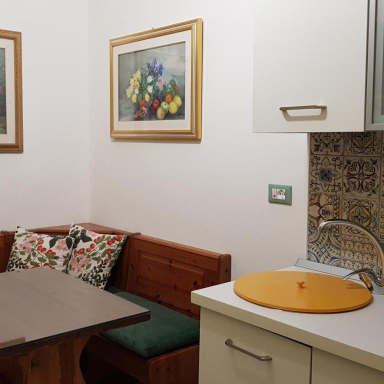 Amanda's Dream - Two-Bedroom Deluxe Apartment - 16