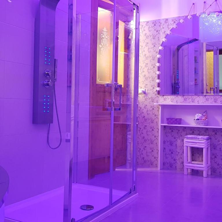 Amanda's Dream - Two-Bedroom Deluxe Apartment - 30