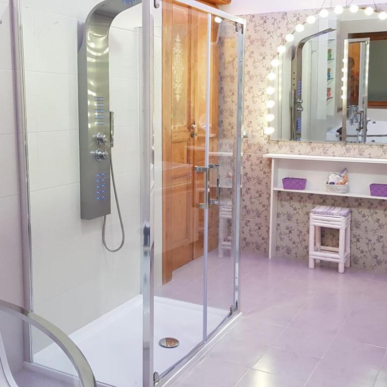 Amanda's Dream - Two-Bedroom Deluxe Apartment - 20