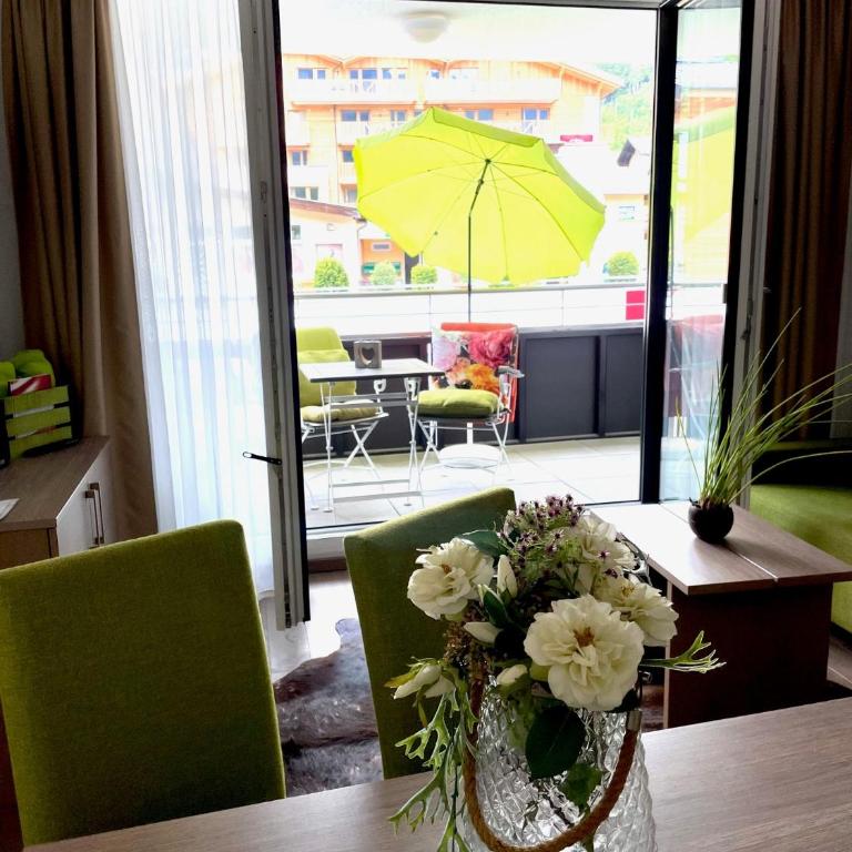 Aparthotel Bergtraum - Apartment mit 1 Schlafzimmer und Balkon - 10