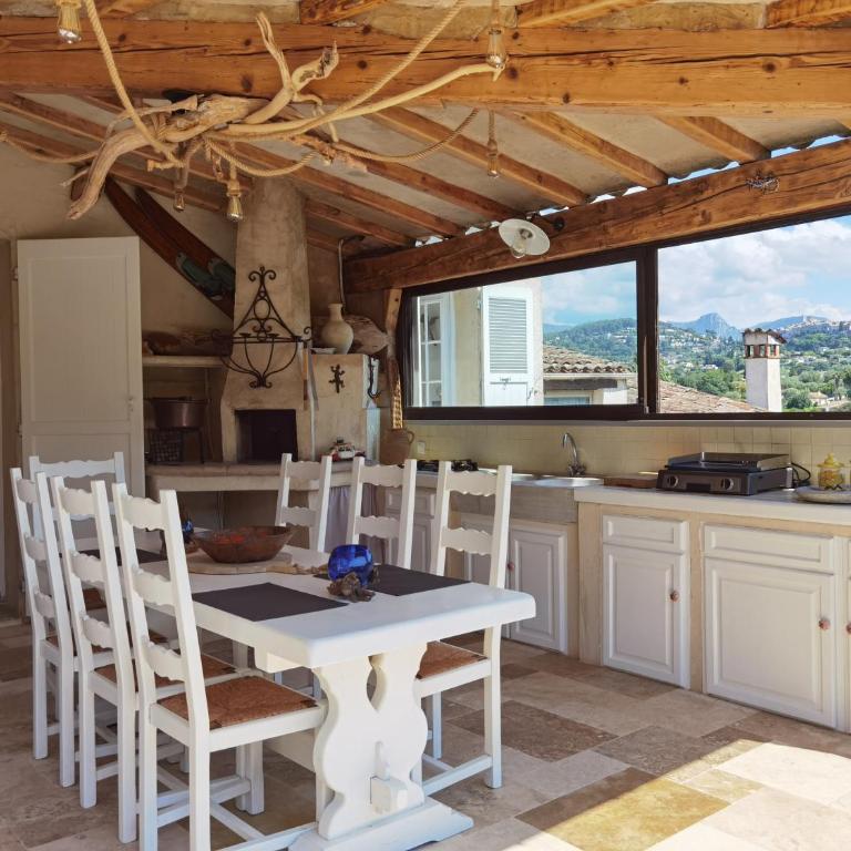 VILLA PISCINE CÔTE D Azur family house - Villa 3 Chambres - 5