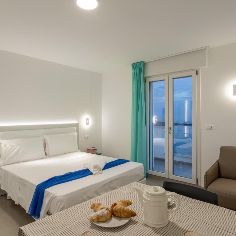 SMERALDO RESIDENCE - Monolocale con Vista Mare - 7