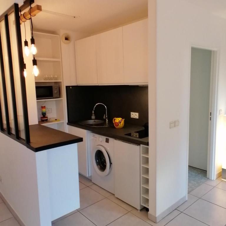 Studio neuf 25 m2, terrasse 35 m2 proche port Nice, Centre ville - Appartement 1 Chambre - 7