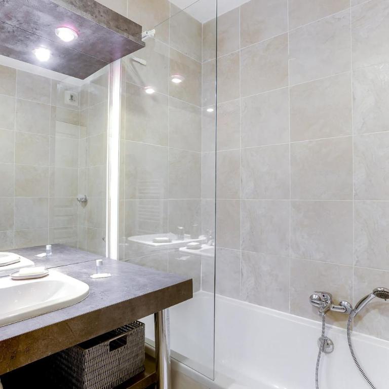 Upstays Port Near 45m2 Apartment AC - Appartement - 4