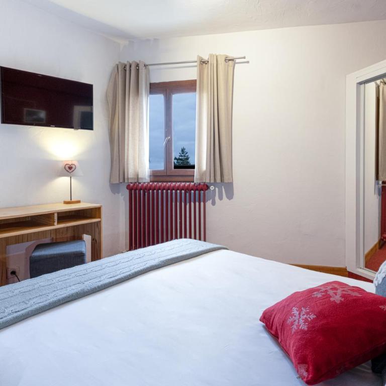 Hotel l'Ecureuil - Chambre Familiale - 9