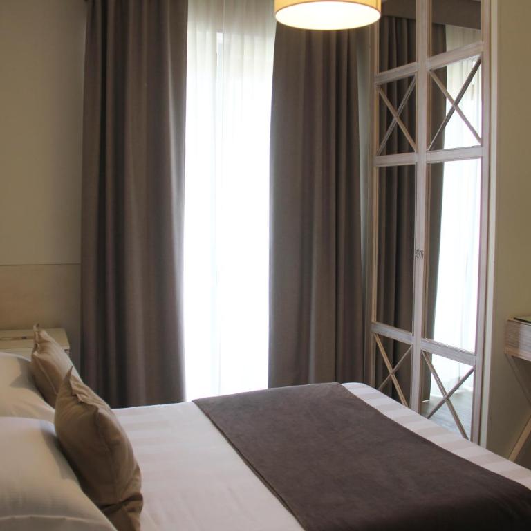 Hotel Bijou - Camera Queen con Balcone - 2