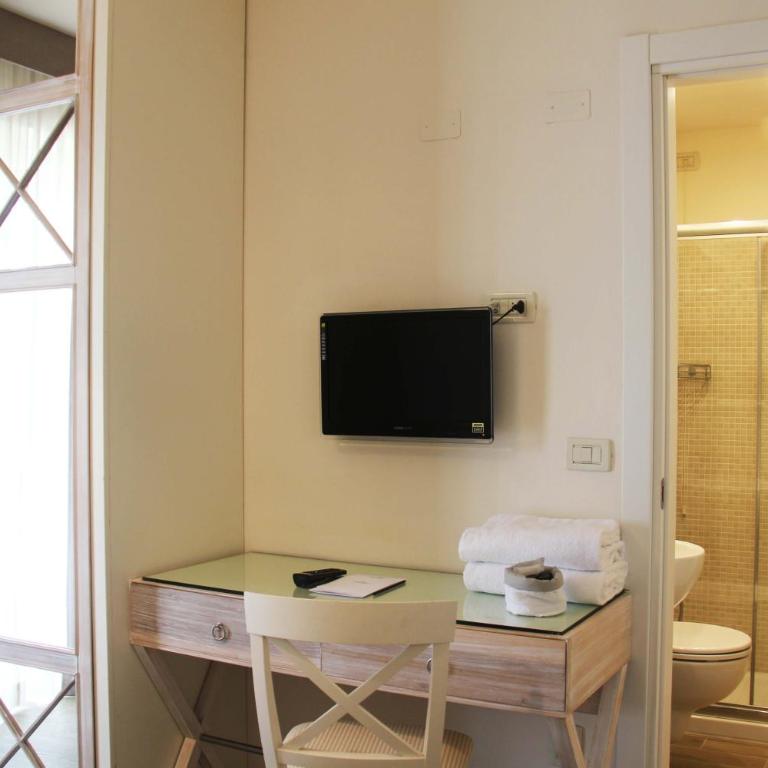 Hotel Bijou - Camera Queen con Balcone - 4