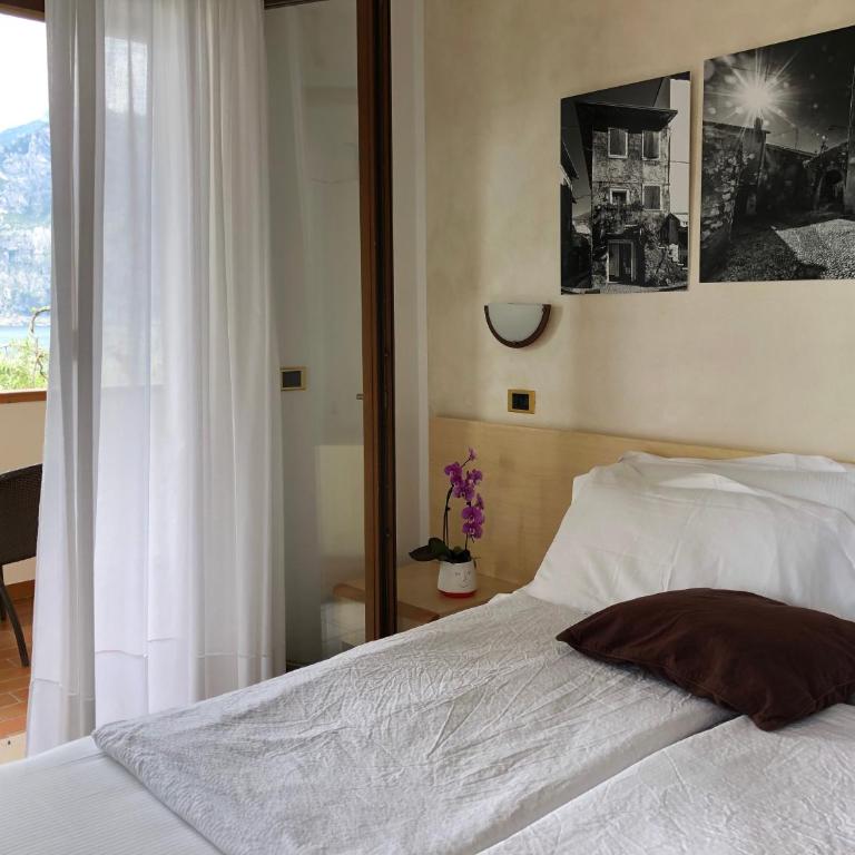 B&B Casa Benamati by Kelly - Camera Matrimoniale con Vista Lago - 2