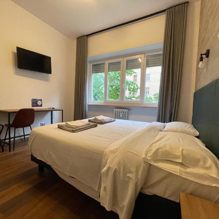 Luciano Licia Guest House - Camera Matrimoniale/Doppia con Letti Singoli con Bagno Privato - 4