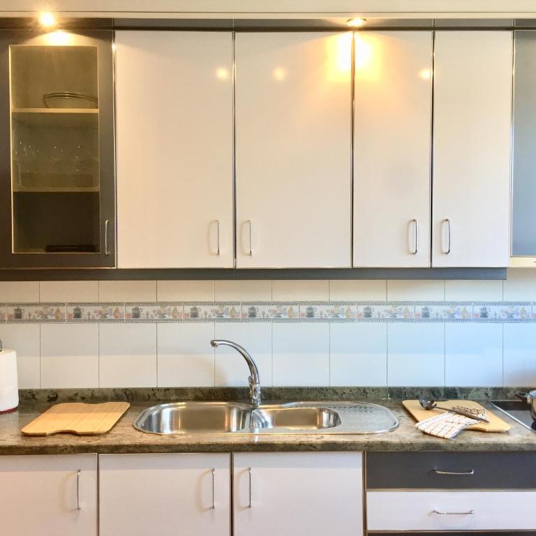***NUEVO Piso en Ourense WIFI Parking*** - Apartamento de 3 dormitorios - 48