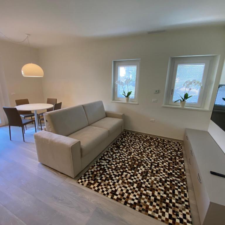 Emilius Suite - Appartamento con 1 Camera da Letto - 2