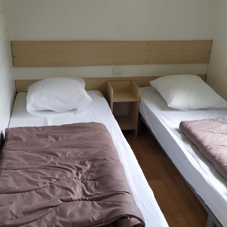 Tiny House - Cottages - Mobilhomes - Camping Les Granges Bas - Mobile Home - 4