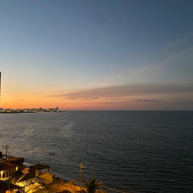 Penthouse, espectacular vista panorámica al mar - Apartamento - 2