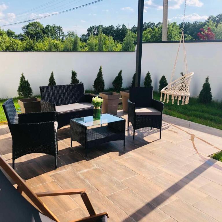 Vila Sky Kragujevac - Apartment with Pool View - 19