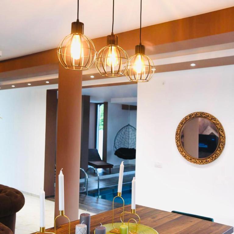 Vila Sky Kragujevac - Apartment with Pool View - 9