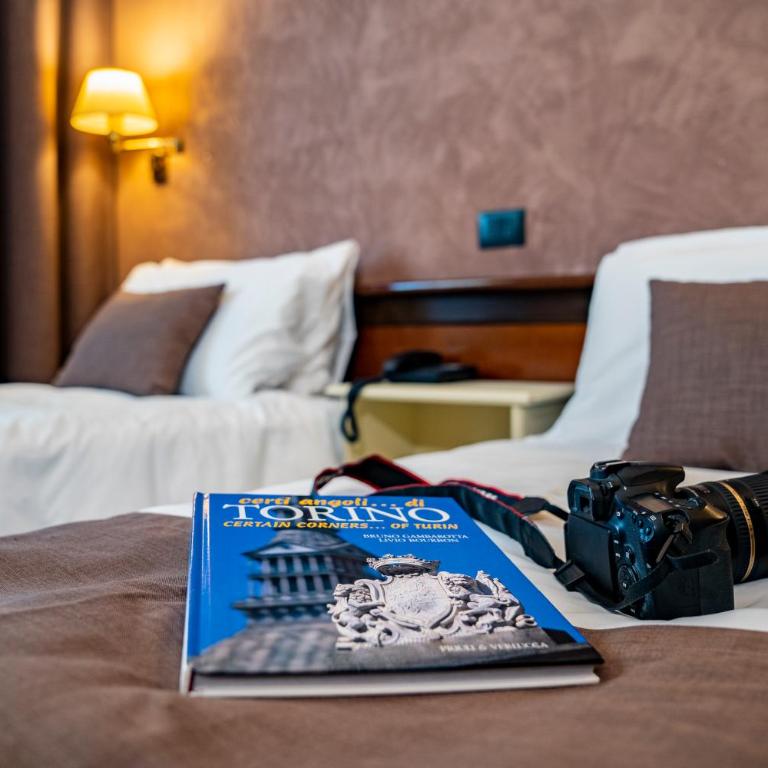 Hotel Plaza - Superior Double or Twin Room - 3