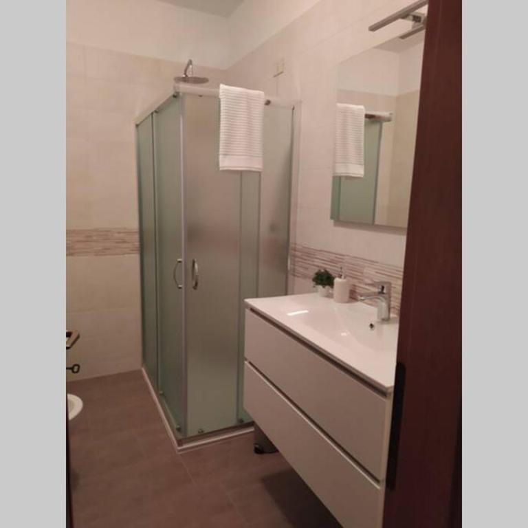 Appartamento A 2 passi dal Lago Idro Lake - Wi-fi gratuito - Appartamento con 2 Camere da Letto - 9
