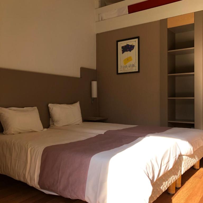 Hotel Cristol - Chambre Lits Jumeaux avec Lit d’Appoint - 9
