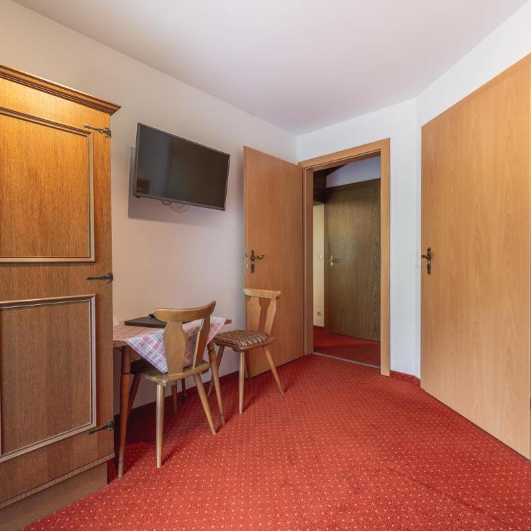 Panoramahotel Stocker - Familiensuite mit 2 Schlafzimmern - 4
