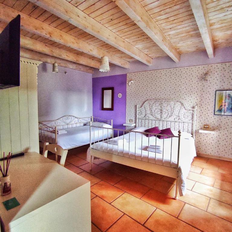 Rocca dell'Innominato - Camera Familiare - 1