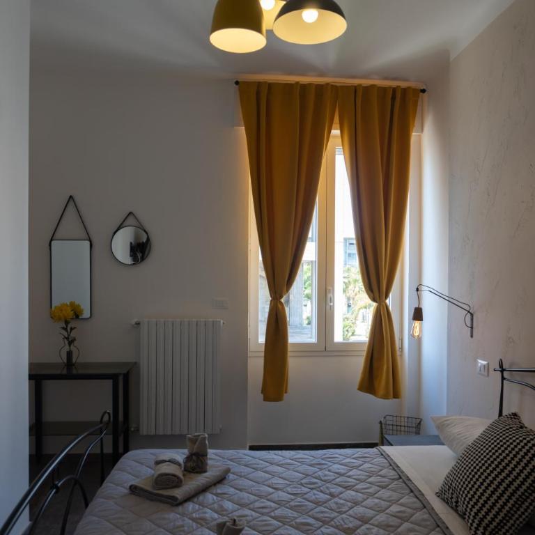 Elements Rooms - Camera Matrimoniale con Balcone - 3