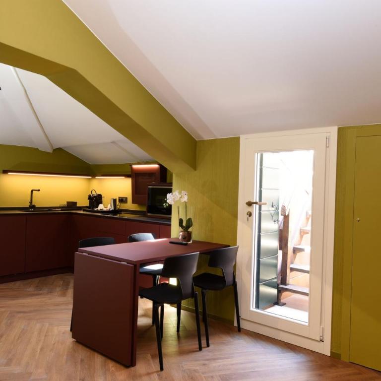 Rosa Salva Suites - Appartamento con 2 Camere da Letto - 9