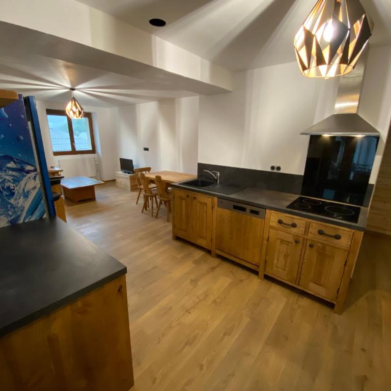 Appartement 75m2 duplex au cœur du village de Queige - Apartment mit 2 Schlafzimmern - 7