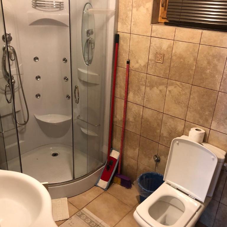House Greda - Three-Bedroom House - 13