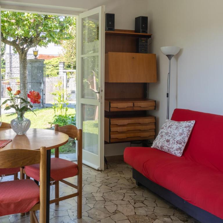 CASA ISA - Appartamento con 2 Camere da Letto - 12
