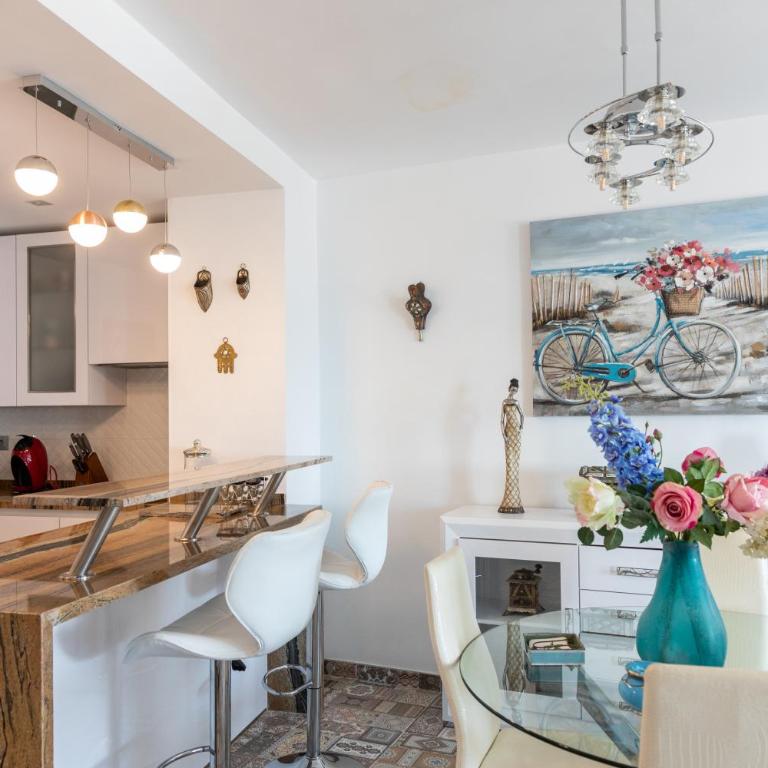 Apartamento Puerto Deportivo - Apartamento con vistas al mar - 15