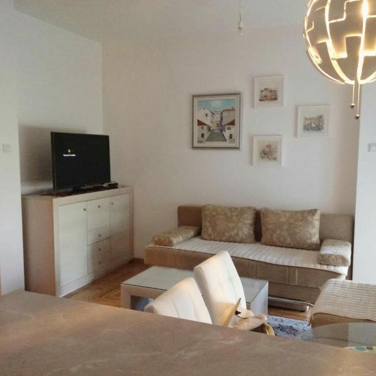 Soba s pogledom - Apartman sa 1 Spavaćom Sobom - 2