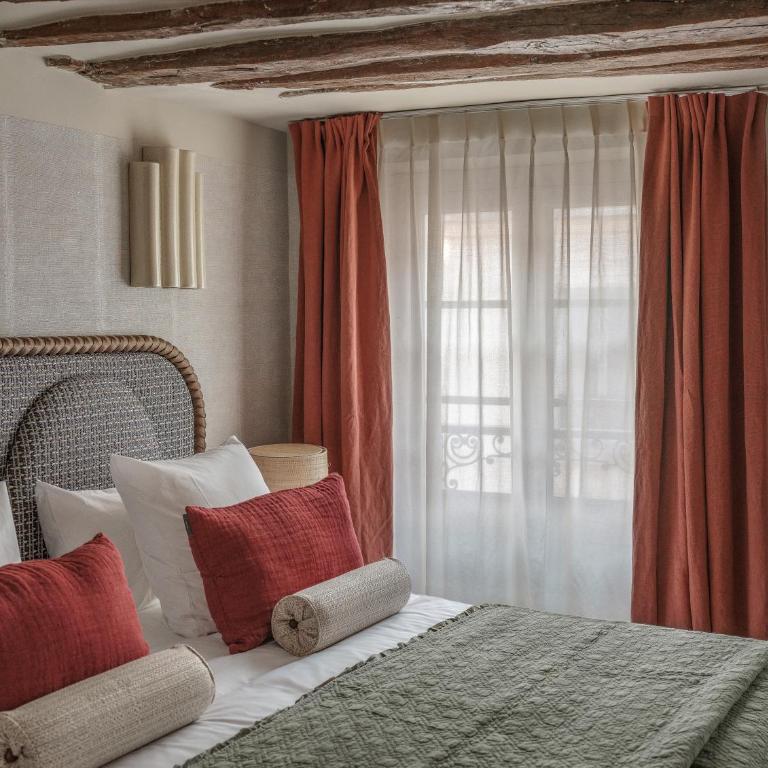 Hôtel Suzie Blue - Superior Double or Twin Room - 2