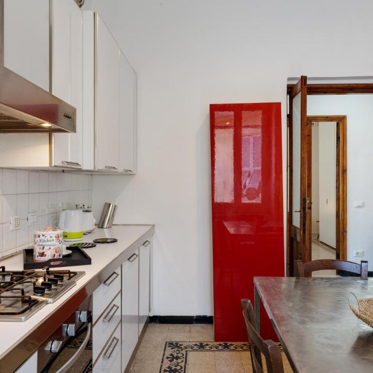 GuestHost - Piazza Concordia Apartment with Balcony - Two-Bedroom Apartment - 6