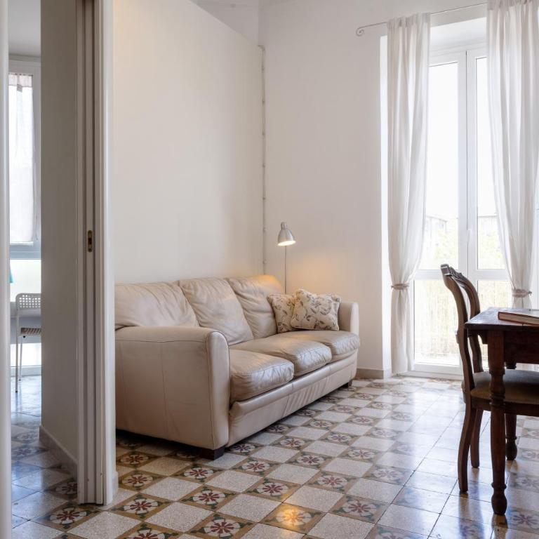 GuestHost - Piazza Concordia Apartment with Balcony - Two-Bedroom Apartment - 2