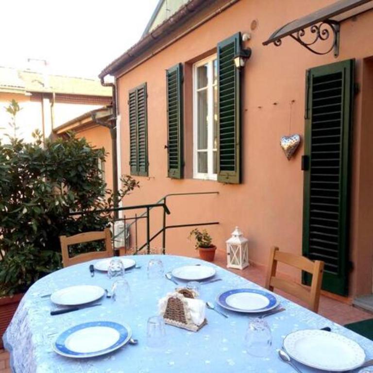 LA CASINA DEL NONNO GINO, TRANQUILLO CON TERRAZZA ESClUSIVA - Appartamento con 1 Camera da Letto - 1
