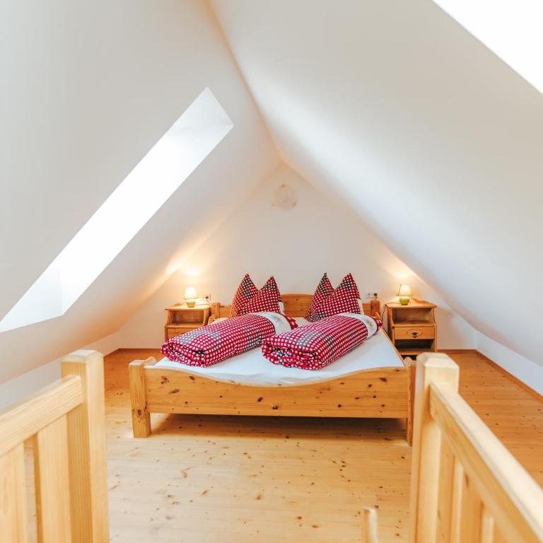 Gästezimmer & Buschenschank mit Weingut Hack-Gebell - Familienzimmer - 4