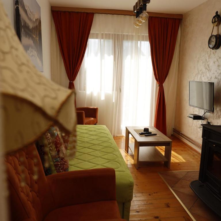 Apartments Harmony - Two-Bedroom Apartment - 10